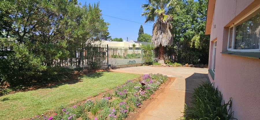 4 Bedroom Property for Sale in Carters Glen Northern Cape